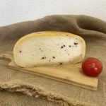 Сыр Лесной с лисичками и питьевой йогурт с клубникой - вкусно и полезно